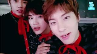 (engsub) The Boyz Vlive : Q & Sangyeon surprise birthday party 급식단의 깜짝 생일파티 171105