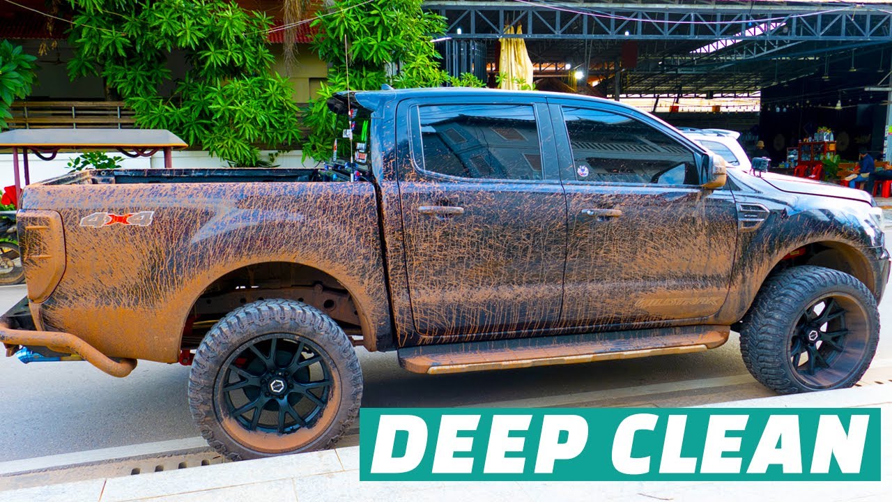 Washing the Most Dirty Car Ford Ranger Ever Seen!