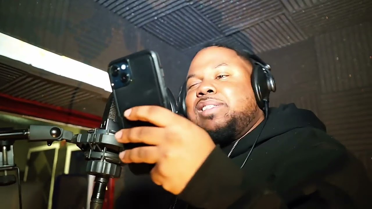 Kiamo x Jody Banks “Beautiful Life” Studio Session [shot by Quentin Filmz] 