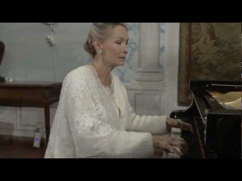 Elizabeth Sombart : Frederic Chopin, a few words about First Nocturne