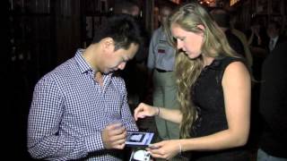 Andre Dawson visits Harry Caray's for The Cubs Pledge by Master Card