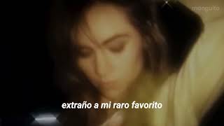 Suki Waterhouse - Weirdo (traducida al español)