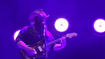 Chris Stapleton Nothing Compares 2U live at Berkeley Prince Tribute April 23, 2016