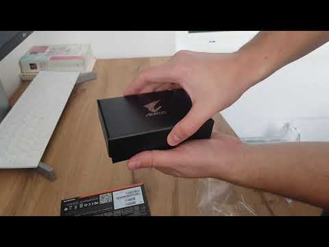 SSD диск Gigabyte Aorus NVMe Gen4 500GB M.2 2280 NVMe PCIe 4.0 x4 3D NAND TLC (GP-ASM2NE6500GTTD)