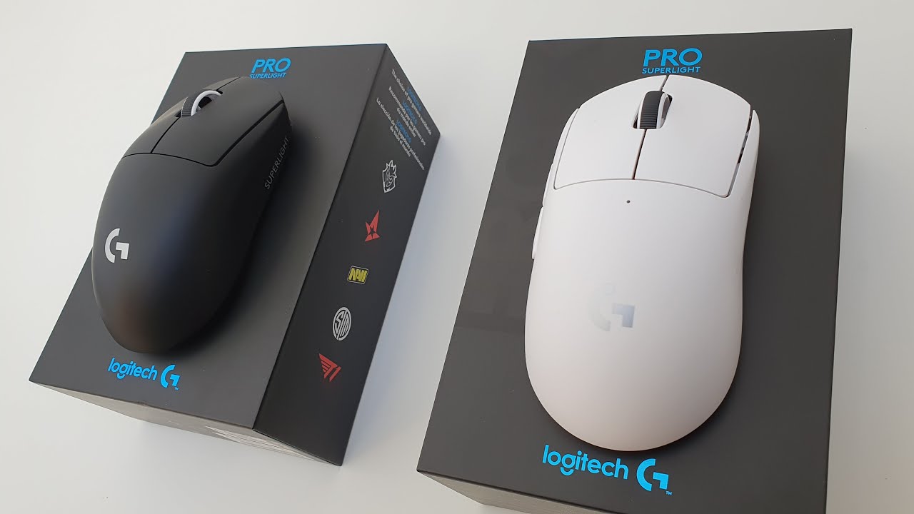 White Logitech G Pro X Superlight Review | The BEST Gaming Mouse