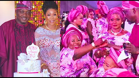 Kemi Korede Snaps With Her Daughter As Pasuma Bows To Greet Fali Werepe