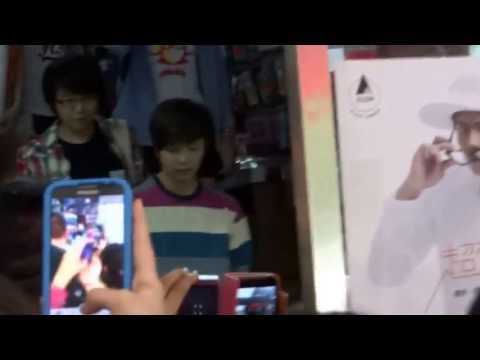 小鬼黃鴻升 - 20130511台中五大(超有感)預購簽名會