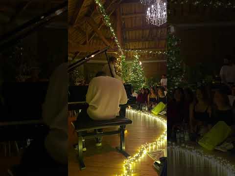 Getting into the cosy Christmas spirit #piano #iceskaters #christmas
