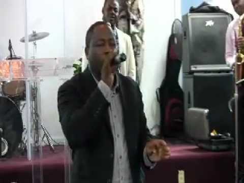 Joshua Femi Worship  Lost In Worship 2012 H 264 800Kbps Streaming