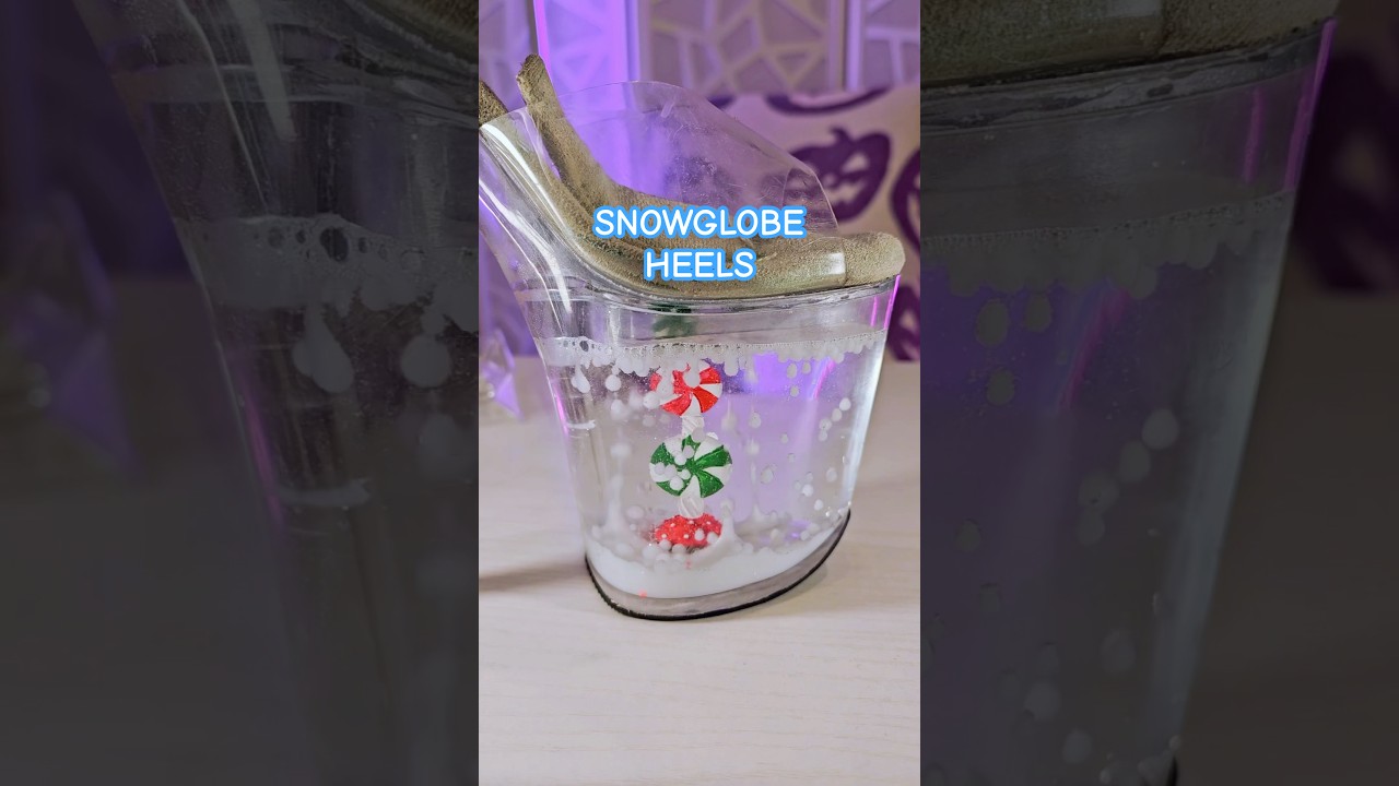 There’s a 100% chance of snow in my shoe ❄️☃️ 