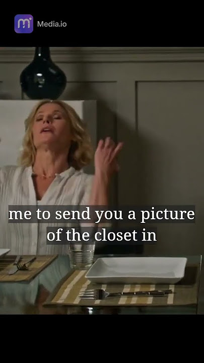 Phil sends a bad picture of Claire to Jay. 😂😂 #modernfamily #sitcom #comdey