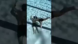 عملية إنقاذ غريق من قاع حمام السباحة #swim #swimming #انقاذ