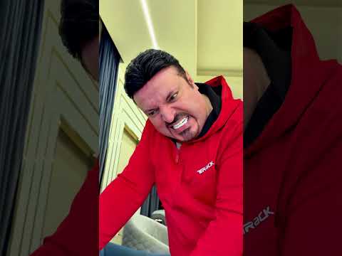 غبي يحاول يتخلص من زوجته  