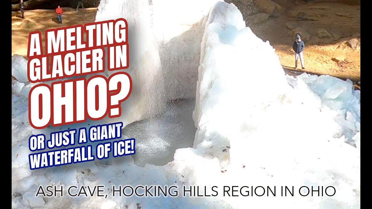 Winter Wonderland Hike at Ash Cave | Hocking Hills, Ohio