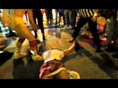Halloween 2010 Street Wrestlers