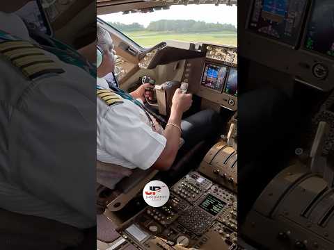 Cathay 747-8 at Anchorage🇺🇸