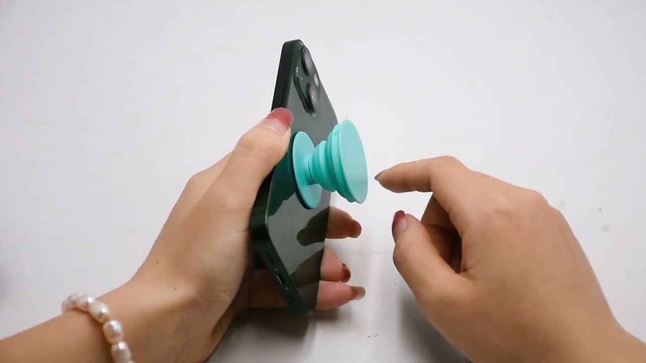 Colorful Round Phone Stand Showcase | Stylish and Portable Phone Accessories