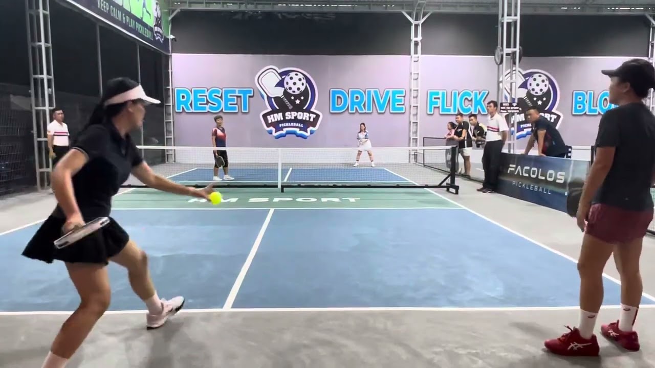 047/25. Bán kết đôi nữ Newbie Thuỷ Đặng/ Kim Anh gặp Bích Phượng/ Kim Anh