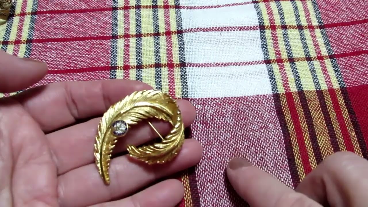 553. УЦЕНКА. Броши малютки