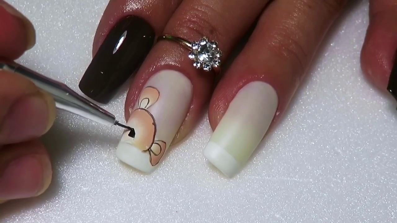 UNHAS DECORADAS URSO E FLOR EM CARGA DUPLA