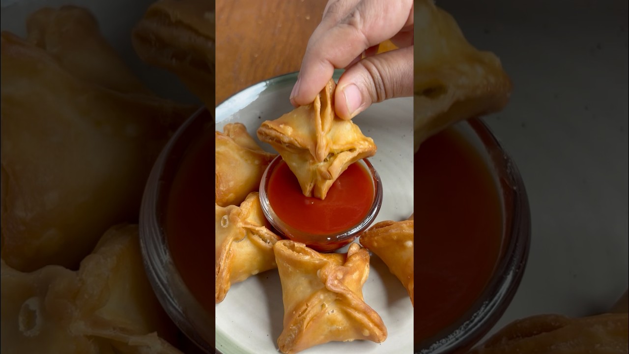 Crispy Samosa Flower #shorts #recipe #food