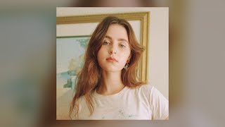 Clairo - Sofia (Instrumental)