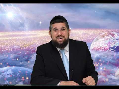 "למה הרבנים הגדולים הלכו לחגוג את ליל הסדר אצל התלמיד ר' עקיבא" - קצר ולעניין עם הרב אליהו עמר