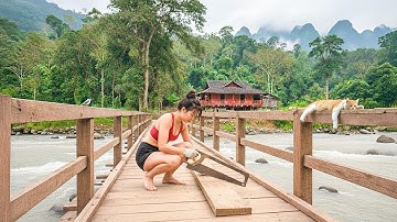 TIMELAPSE - Girl Builds a Bridge Across The Flood in 30 Days