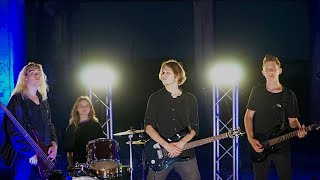 Neandertallica - Enter Sandman (Metallica cover)