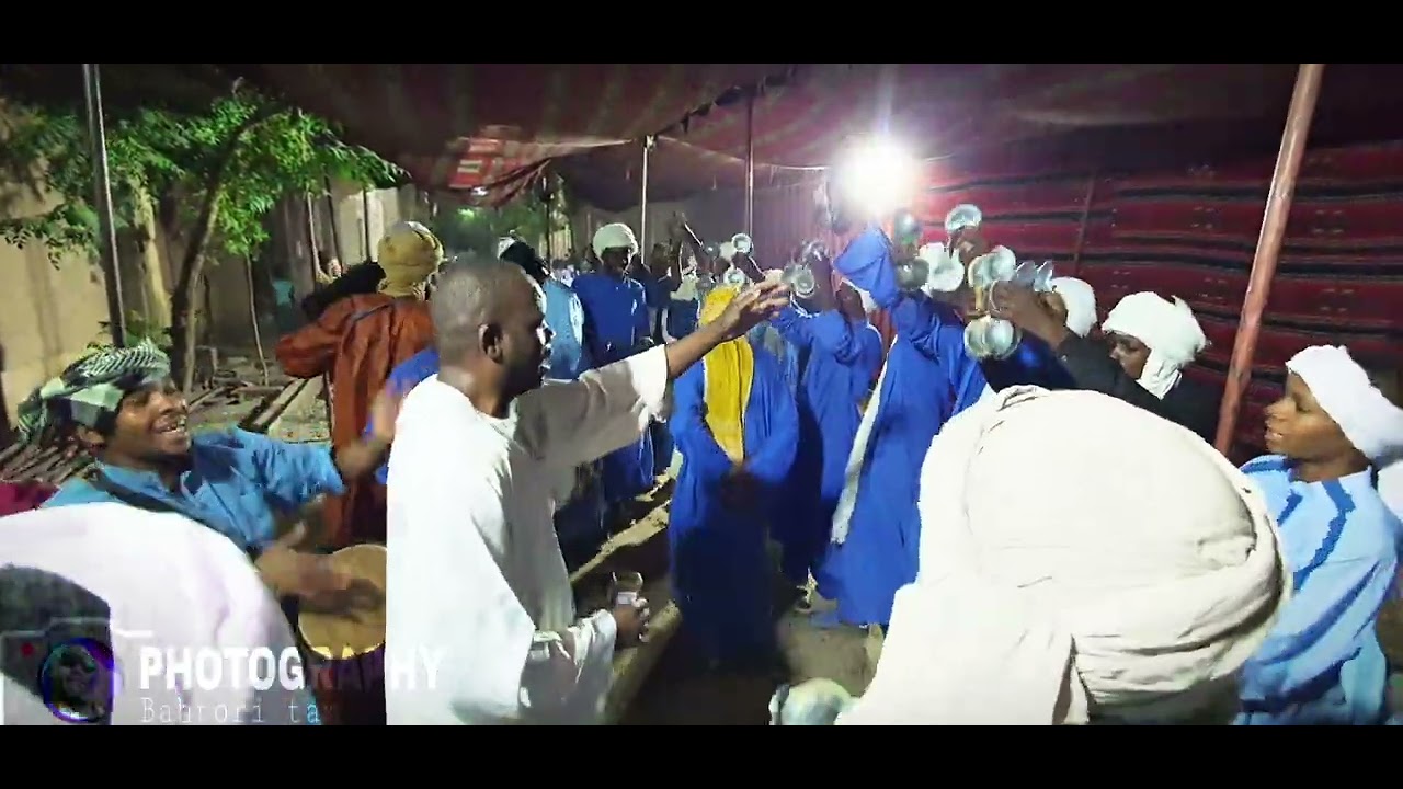 قرقابو تمنراست أهنئكم بمناسبة طهور إبنكم الغالي و أدام عليكم الله اﻷفراح و المناسبات السعيدة