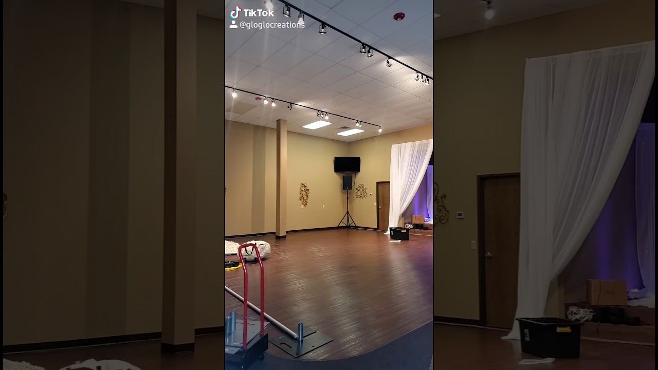 Venue transformation for a micro wedding