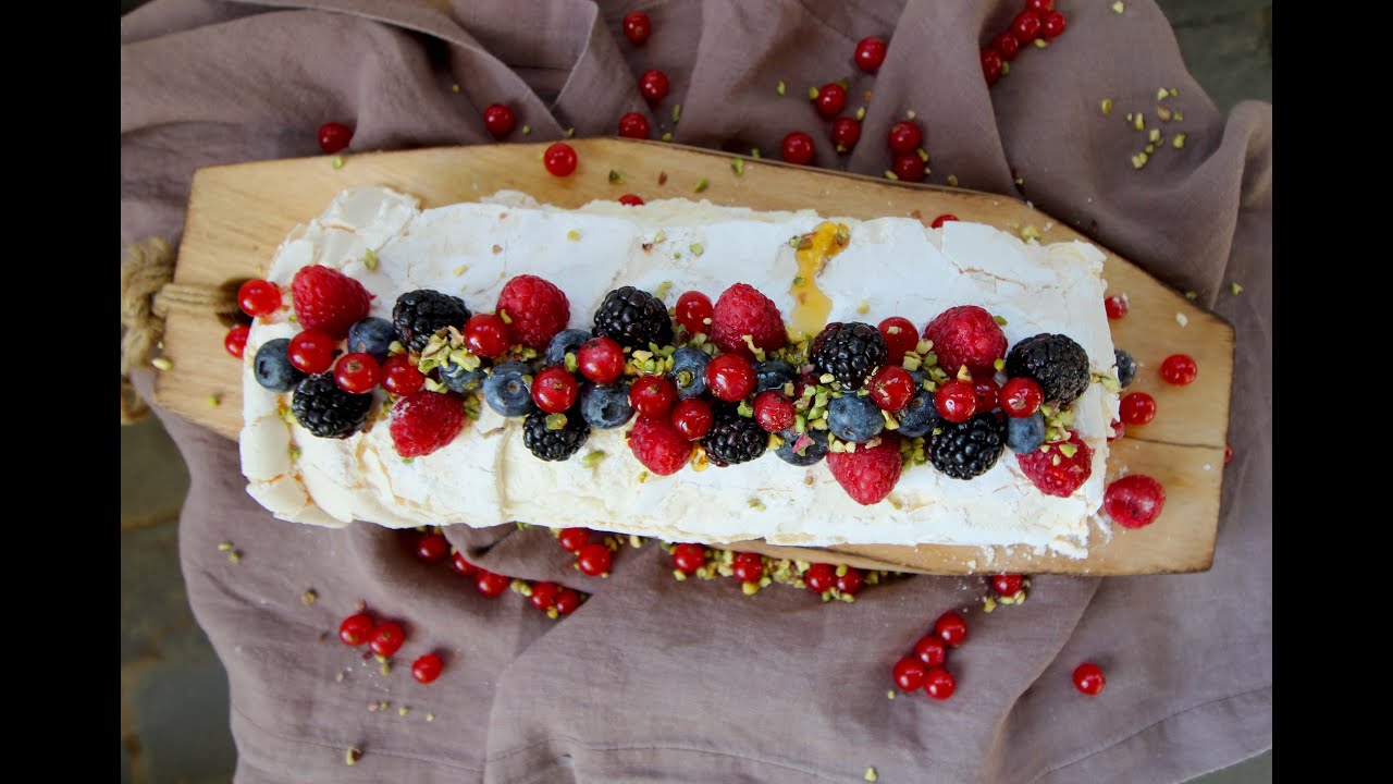 meringa ai frutti di bosco