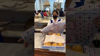 Así te envuelven el pan en una pastelería de la cdmx #pan #envoltura #viralshort #parati