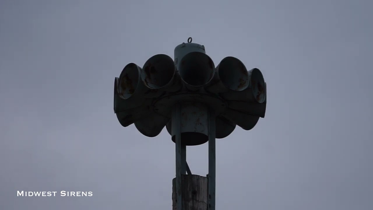 Federal Signal STH-10 Siren, 6:00 PM Blast, Palmyra, WI