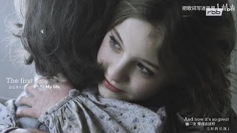 [8] Vẻ đẹp của Lea Muller trong The Little Match Girl (2013)