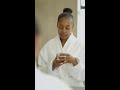 What gives KNaomi that winning confidence?