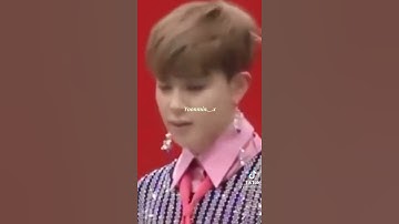 look their hands🤝 #yoonmin #shorts