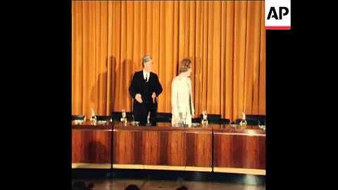 SYND 11 5 79 PRIME MINISTER THATHCHER MEETS WEST G...