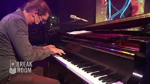 Javier Santiago "Stompin At The Savoy" - Live from...
