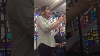 Razan Ramzi ثيله و نخثله رزان رمزي