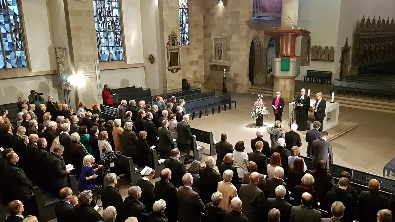 Gottesdienst aus der Stiftskirche: 150 Jahre Landessynode | Gloria gotta find you letra