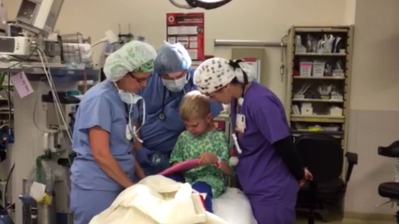 Child Life Specialists in Surgery YouTube