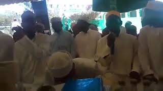 Download Lagu SAGGAF ALIL HASSAN-ARSALLA ALLAHU ILAYNA-SULTAN HAMUD MP3 Download Lagu SAGGAF ALIL HASSAN-ARSALLA ALLAHU ILAYNA-SULTAN HAMUD MP3