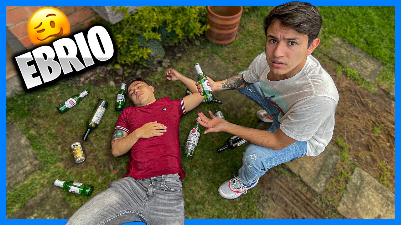 @PARCERICO ME ENCUENTRA EBRIO FRENTE AL JARDIN DE MI CASA