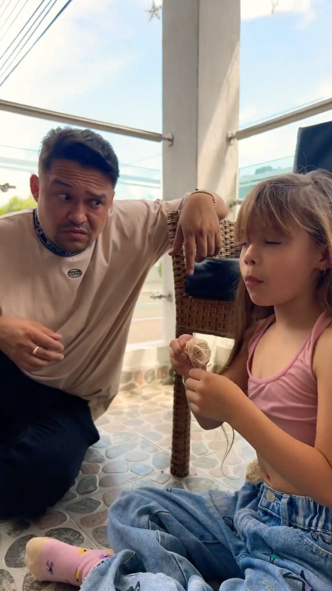 PUES TE EQUIVOCASTE POR MENSO ??#humor #cosasdefamilia #comedia #comedia #comedy #fypyoutube #fypシ゚