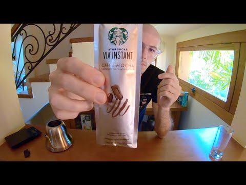 Vídeo: Starbucks Está Elaborando Um Café Gelado Envelhecido Em Barril De Gim