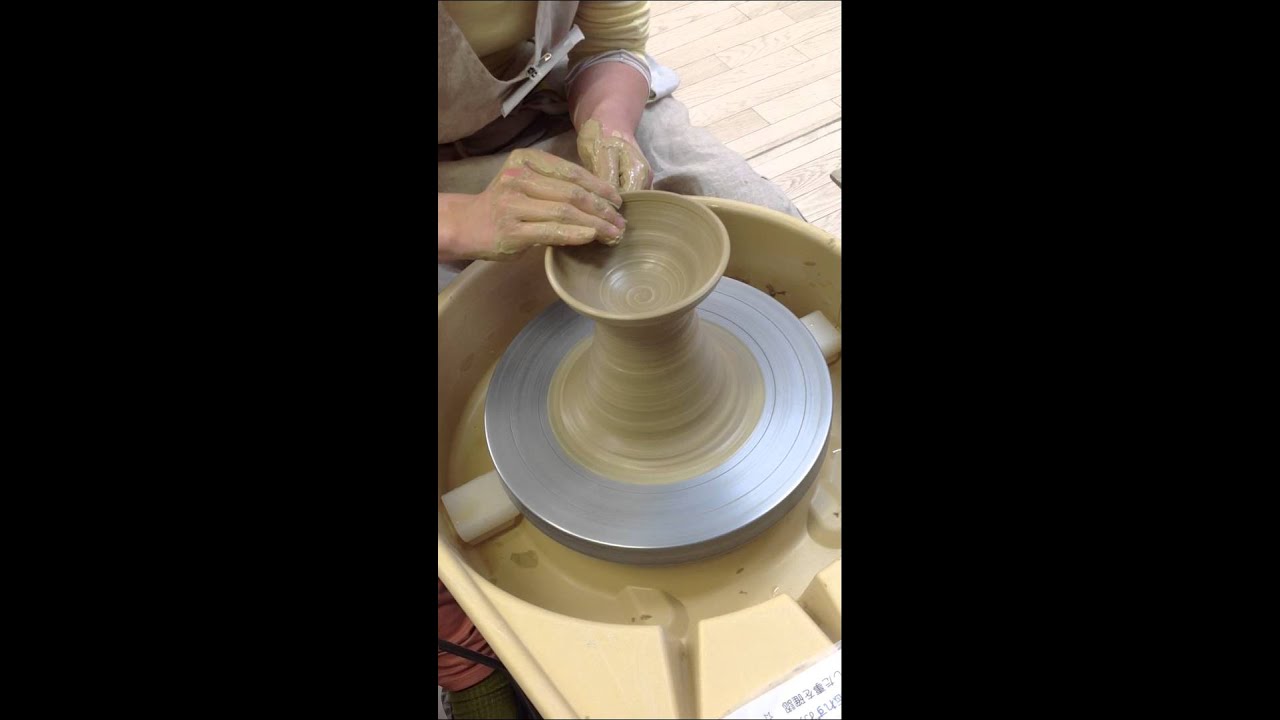 大阪 梅田の陶芸教室なら メイト陶芸教室 大阪 梅田駅徒歩３分