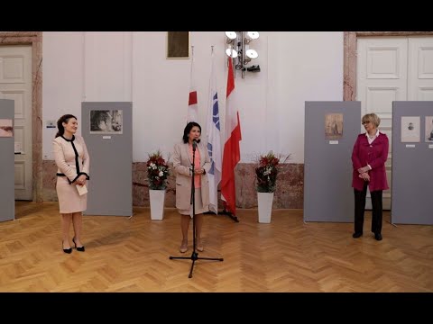 საქართველოს პრეზიდენტი ეუთო-ს წევრი ქვეყნების ქალ ელჩებს შეხვდა