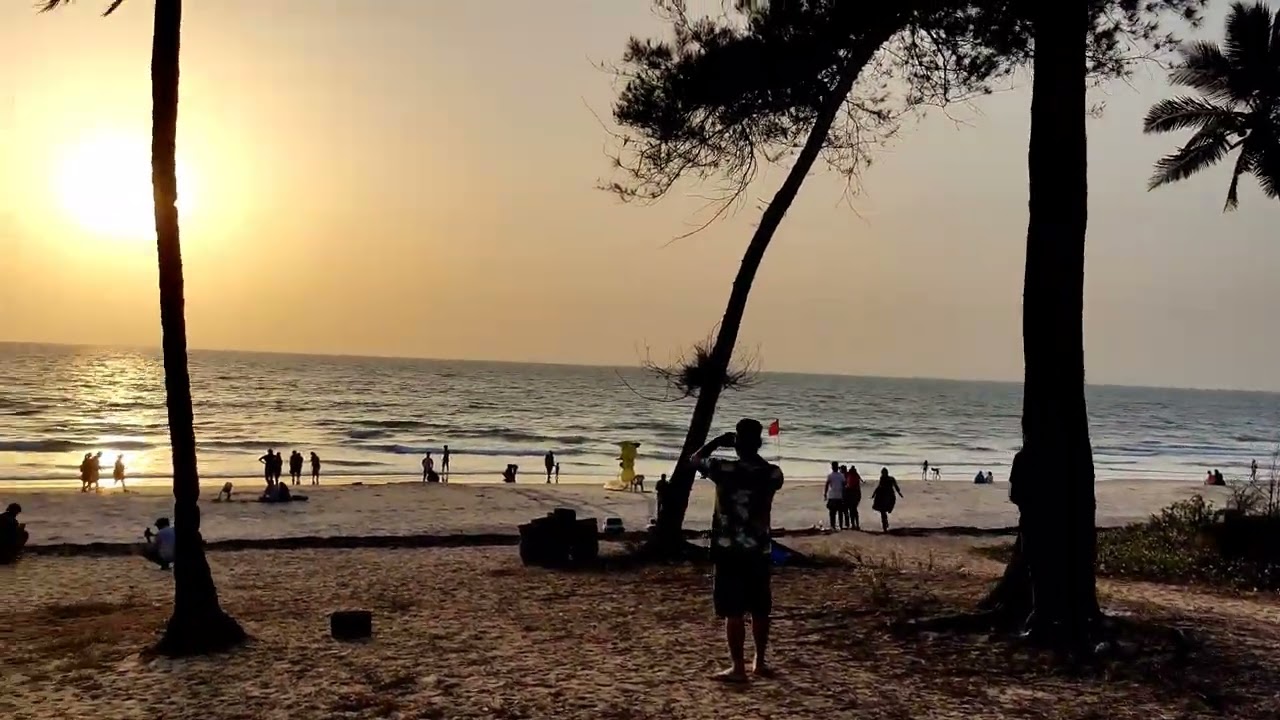 Goa sunset Beach🏖 enjoy 🌅sunsets delhi to goa visit most beautiful beaches🏖 