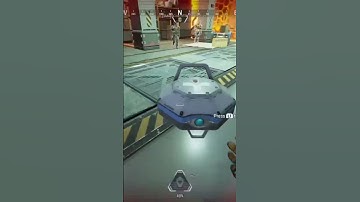 Sometimes you have to use your teammates as bait.😂👌🏾#apex #apexlegends #apexlegendsclips #gaming